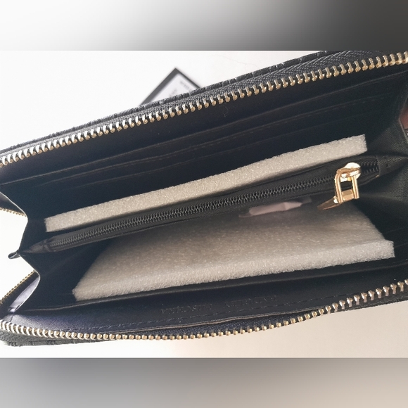 Badgley Mischka Braid Quilting Long Zip Around Wallet Black - Picture 4 of 10